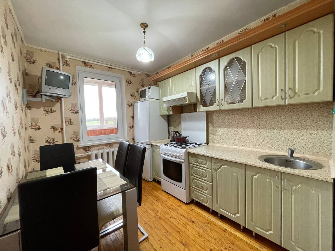 3-комнатная квартира  в аренду по адресу Восточная, д.13