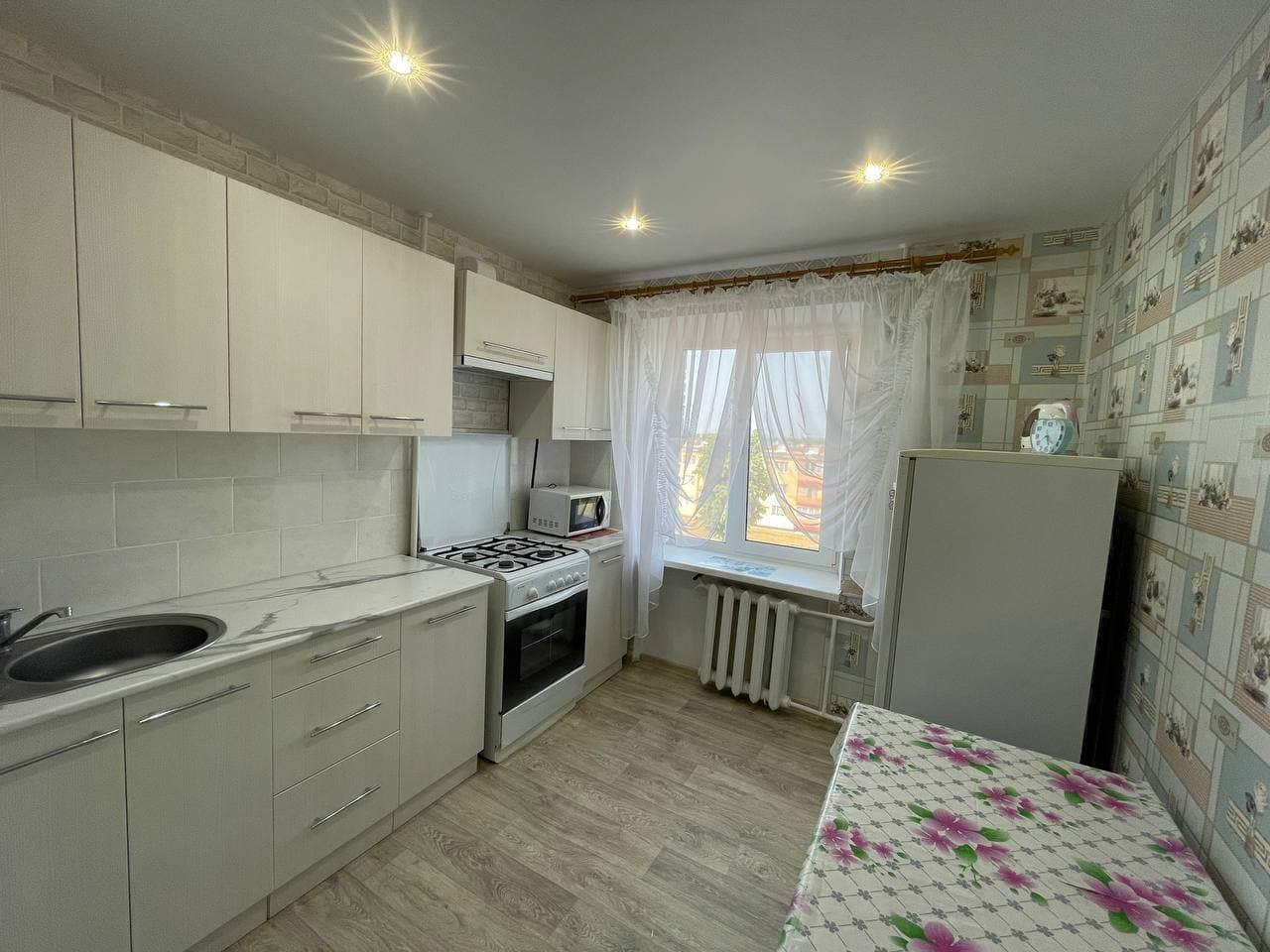 2-комнатная квартира  в аренду по адресу Житковичи, Фрунзе, д.52а