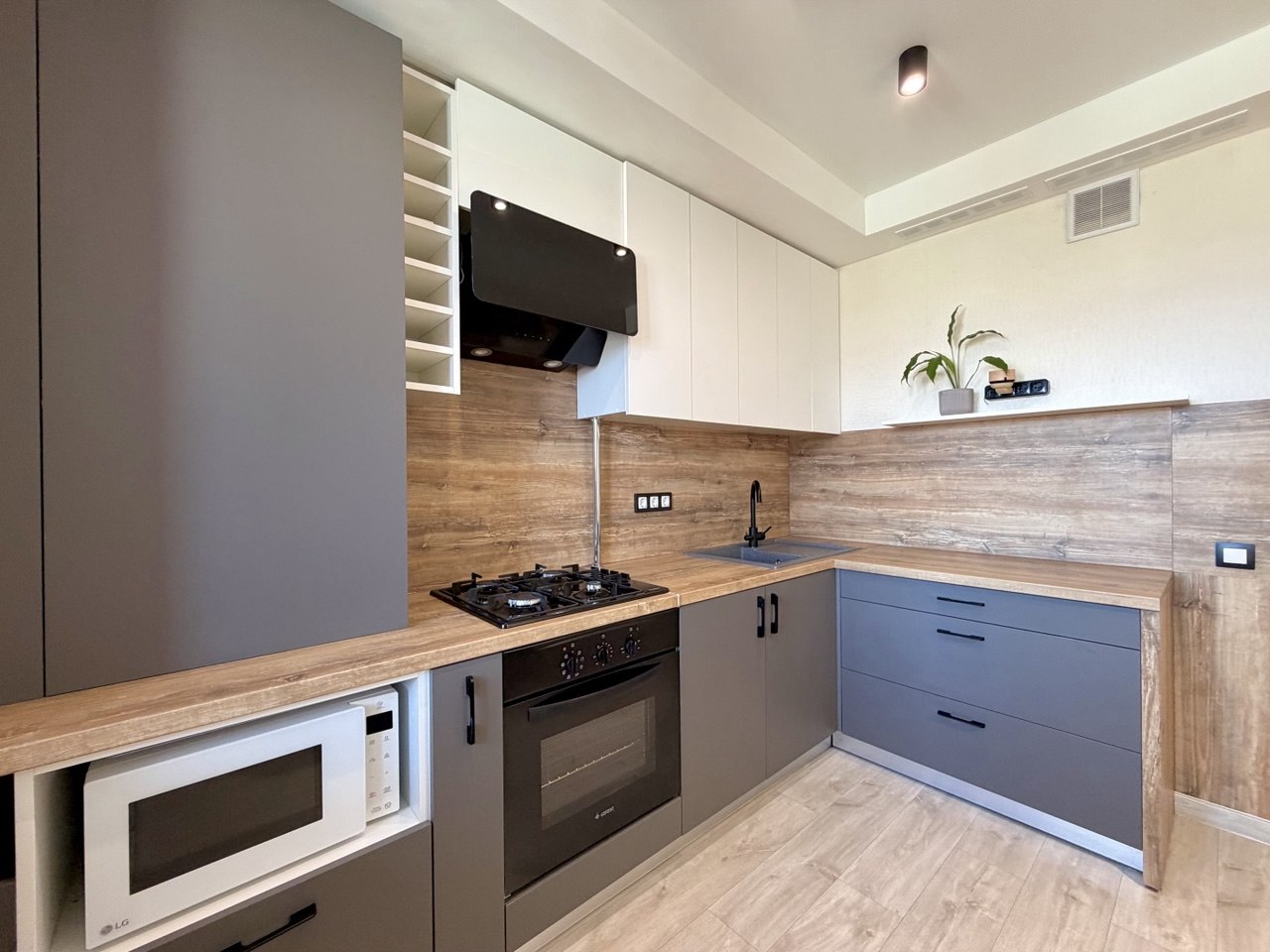 2-комнатная квартира по адресу Минская областьСмолевичский р-наг. Слободаул....