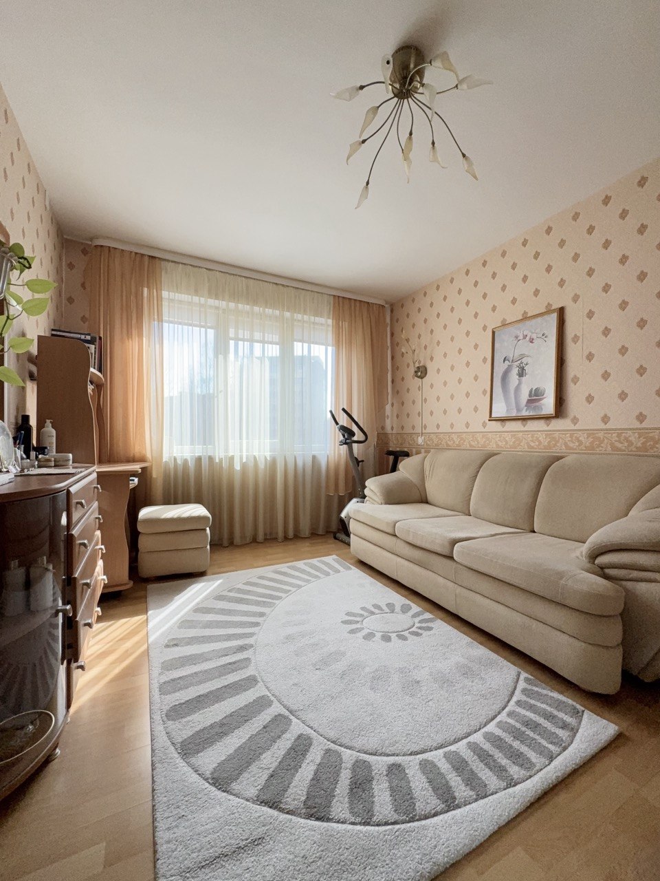 4-комнатная квартира по адресу пр. Газеты Звязда, 23, Минск