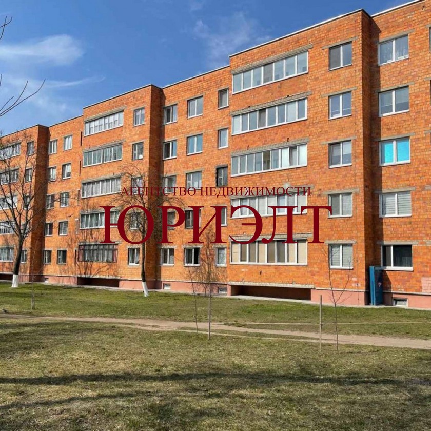 2-пакаёвая кватэра па адрасе Центральная ул., 10, Пинск, Брестская область