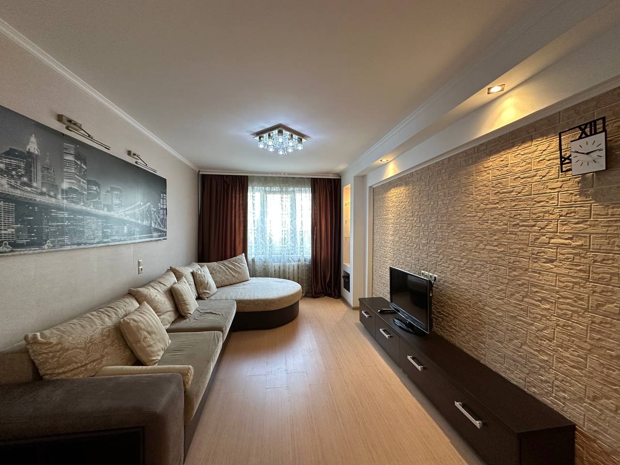 Арэнда памяшкання Центральная ул., 9, Пинск, Брестская область