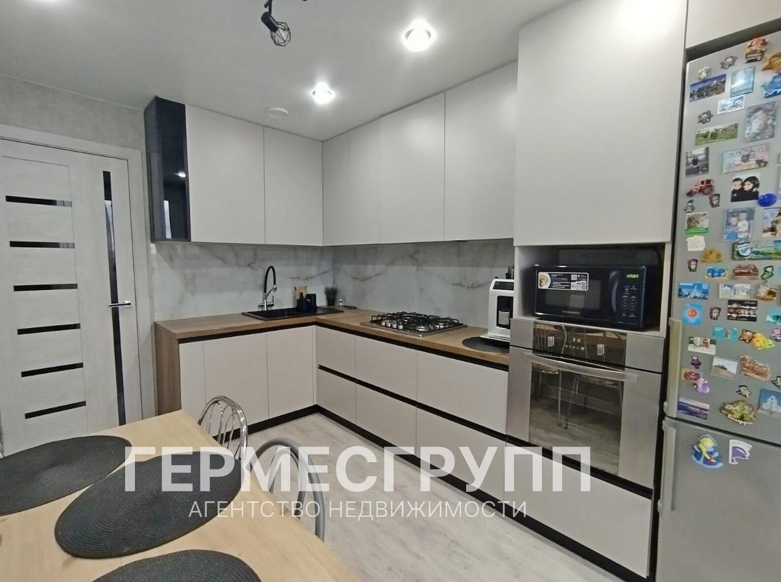 3-комнатная квартира по адресу г. Лида, Коммунистическая ул., д. 39, к. 1