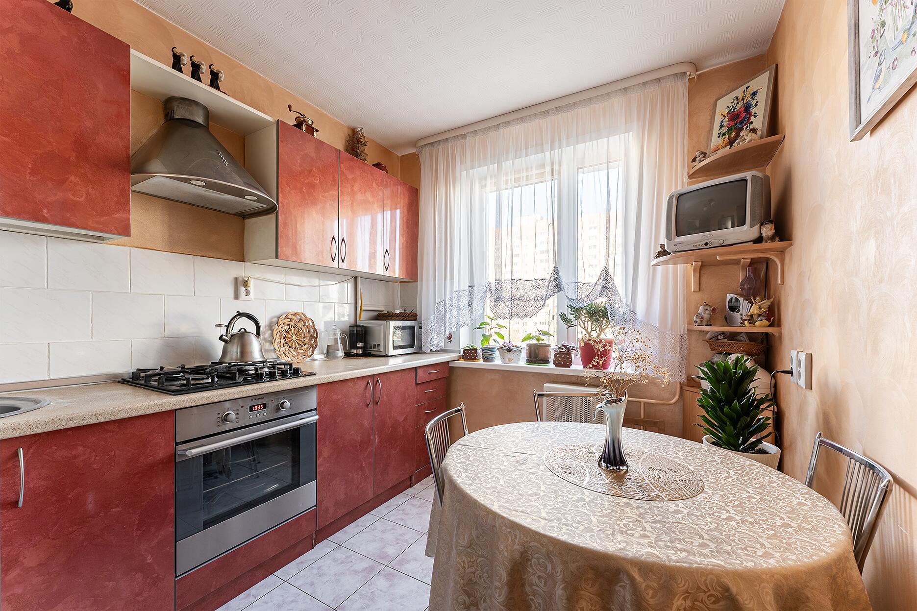 3-пакаёвая кватэра па адрасе г. Минск, 50 лет Победы ул., д. 5, к. 1