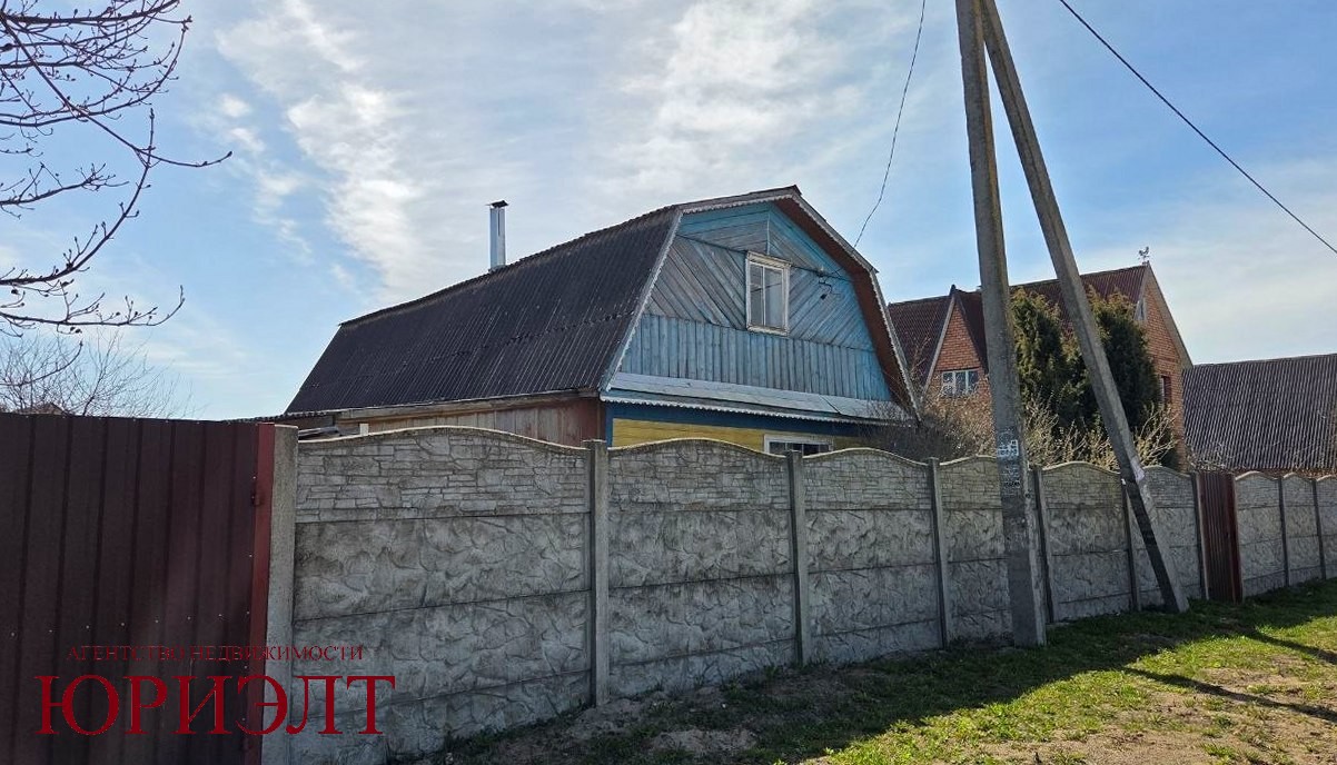 Дом па адрасу Центральная ул., д. Малиновка, Минская область