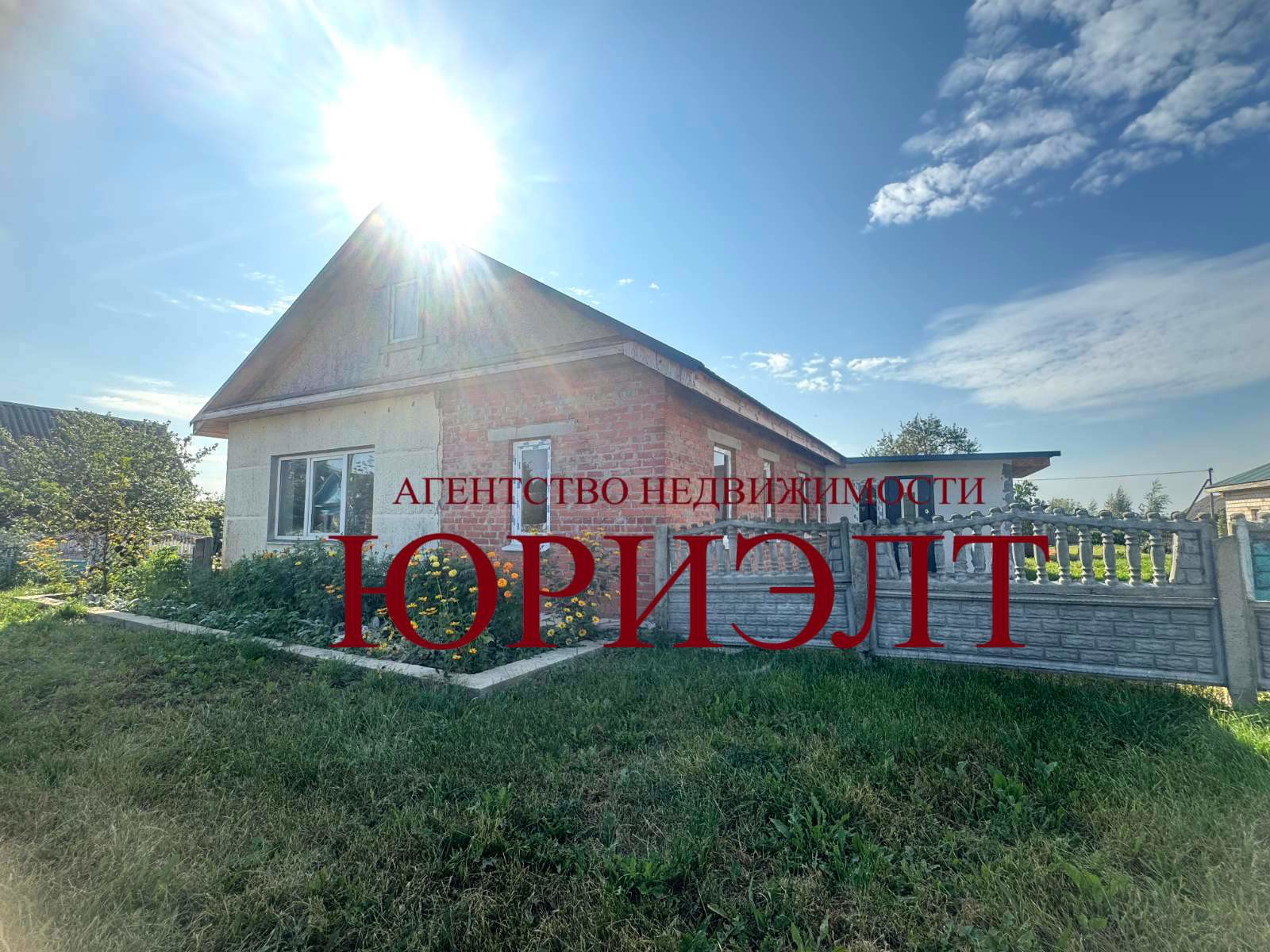Дом по адресу Школьная ул., аг. Тихиничи, Гомельская область