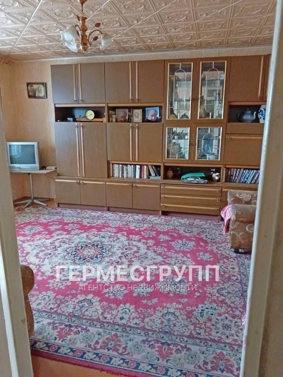 3-комнатная квартира по адресу г. Дубровно, Заводской пер., д. 13, к. а