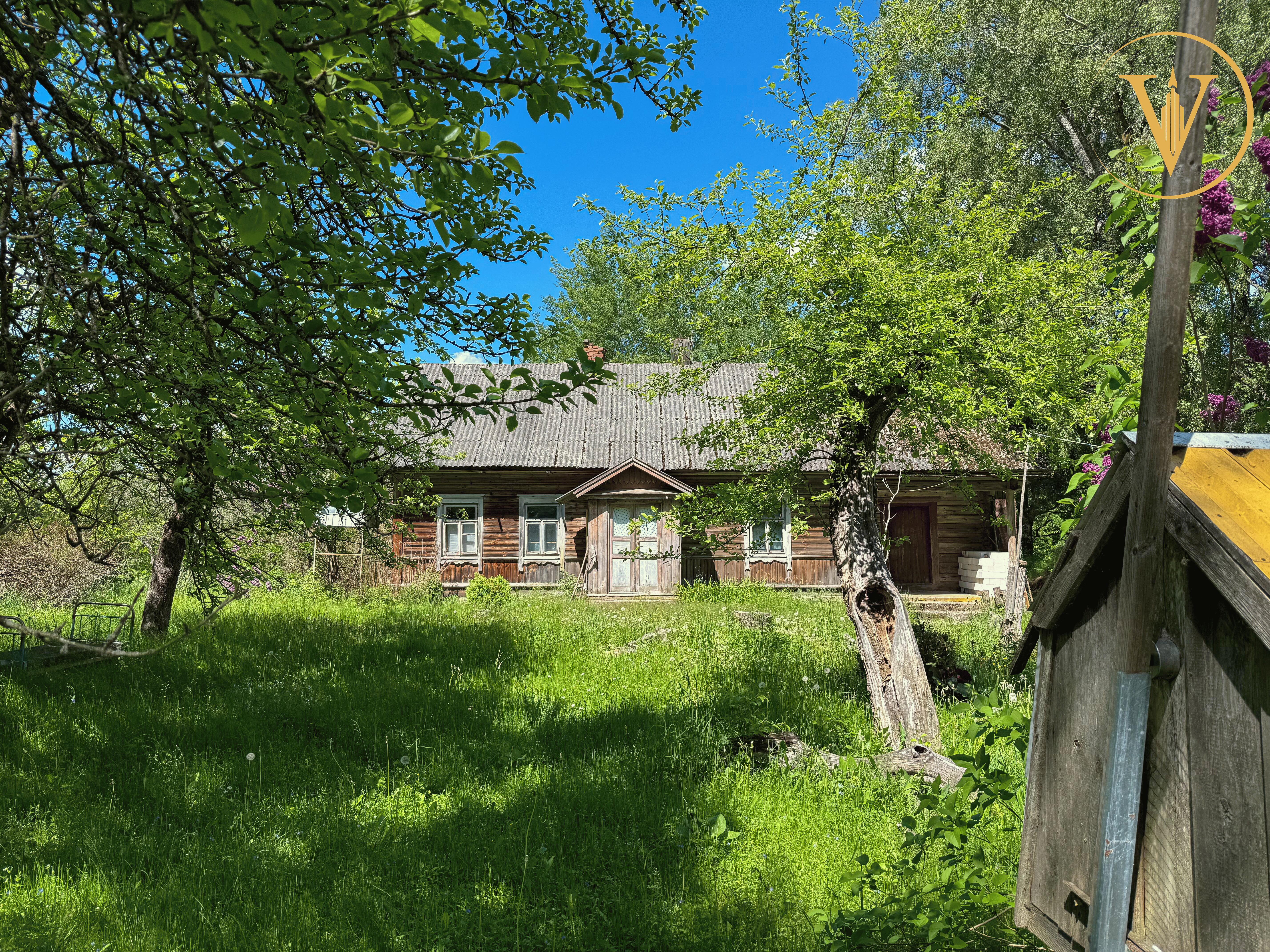 Дом по адресу д. Страплевцы, д. 18