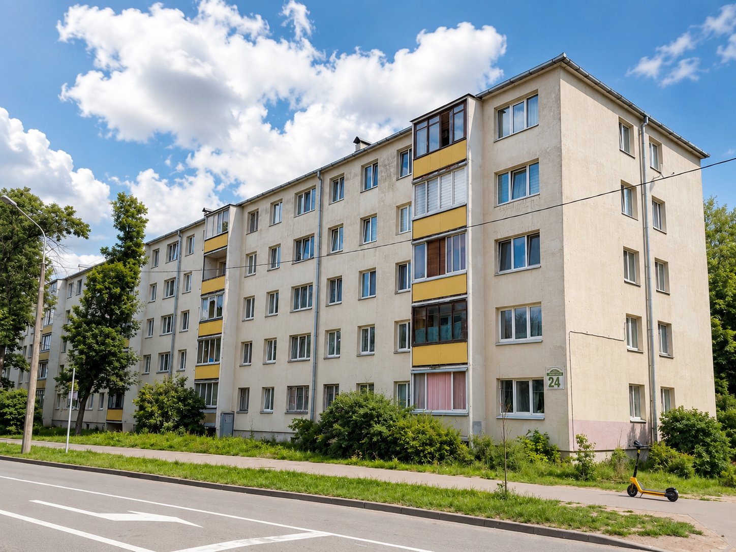2-пакаёвая кватэра па адрасе ул. Червякова, 24, Минск