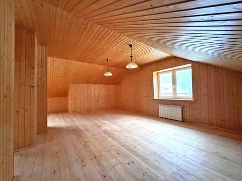  м² и участком сотки