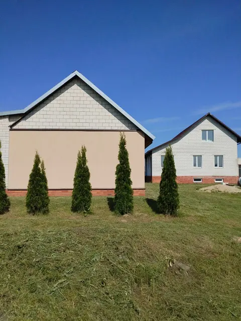  м² и участком соток