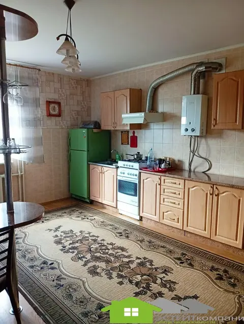  м² и участком соток