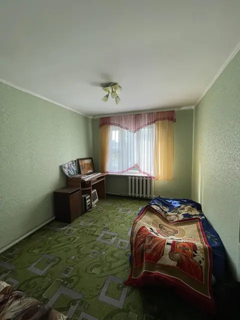  м² и участком соток