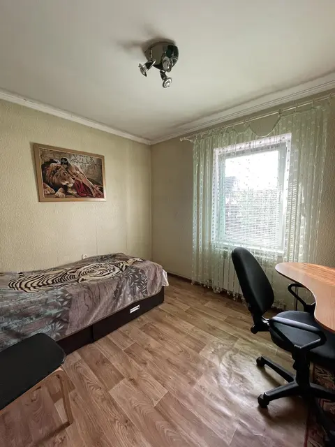  м² и участком сотки