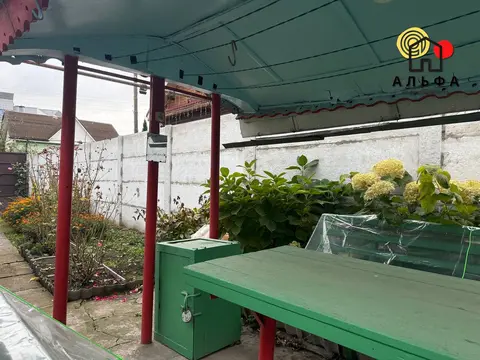  м² и участком соток