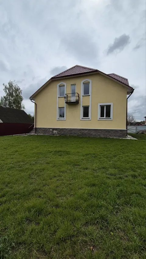  м² и участком сотки