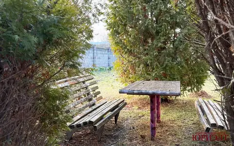  м² и участком сотки