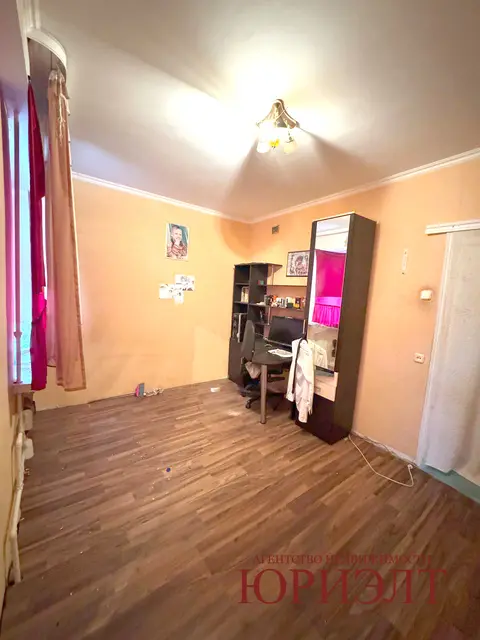  м² и участком сотки