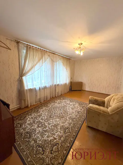  м² и участком сотки