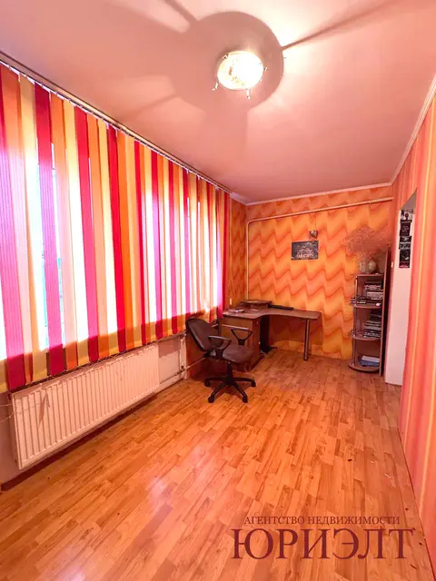  м² и участком сотки