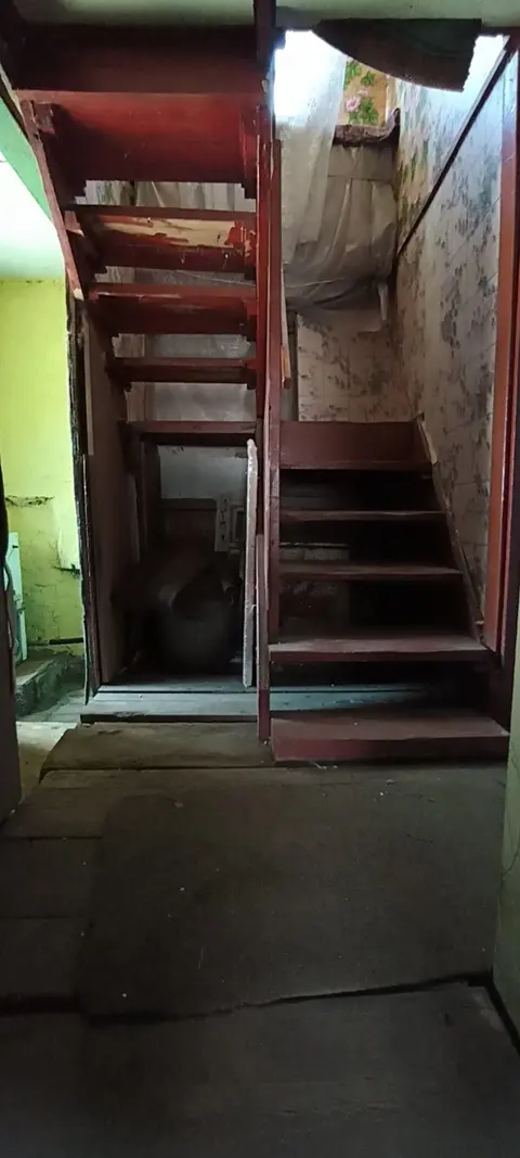  м² и участком соток