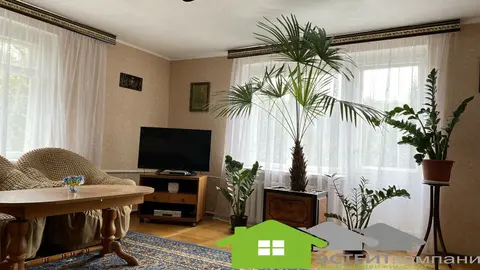  м² и участком соток