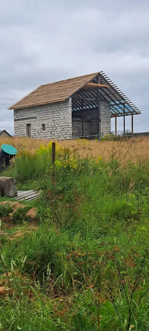  м² и участком соток