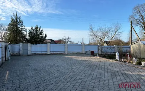  м² и участком соток