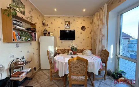 м² и участком соток