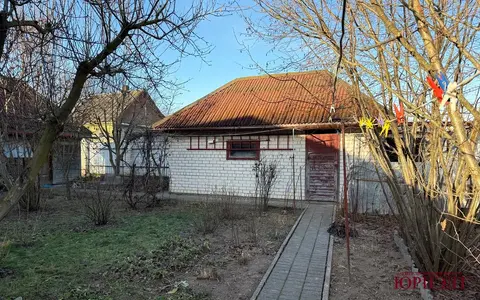  м² и участком соток