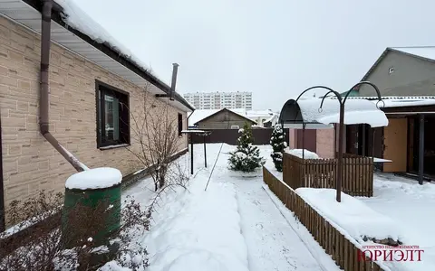  м² и участком соток