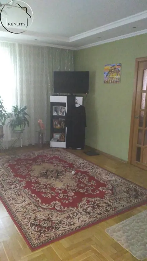  м² и участком сотки
