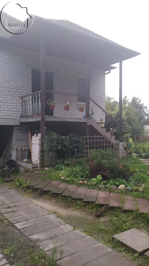  м² и участком сотки