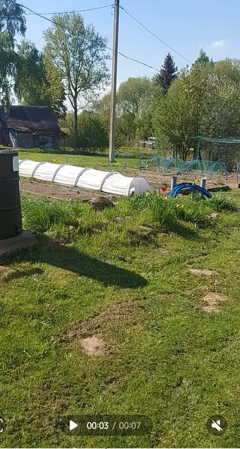  м² и участком соток