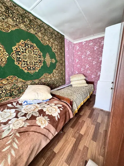  м² и участком соток