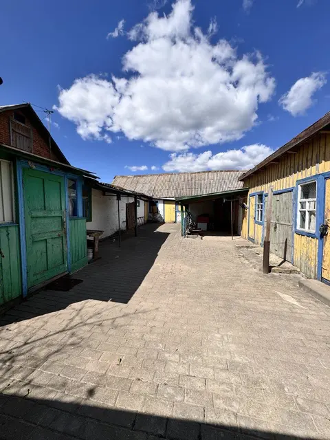  м² и участком соток