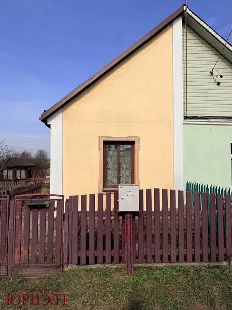  м² и участком сотки