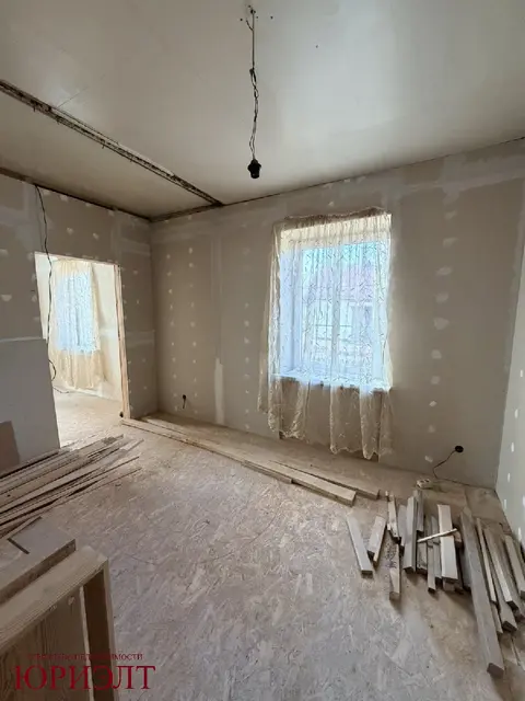  м² и участком сотки