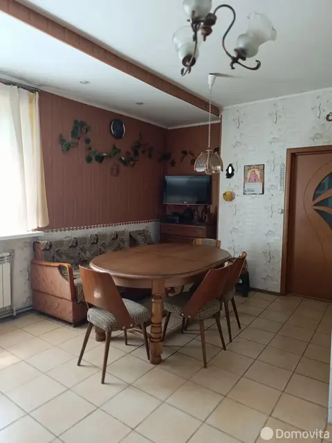  м² и участком соток