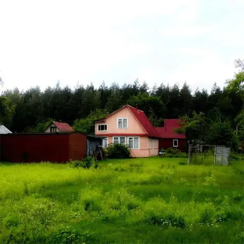  м² и участком соток