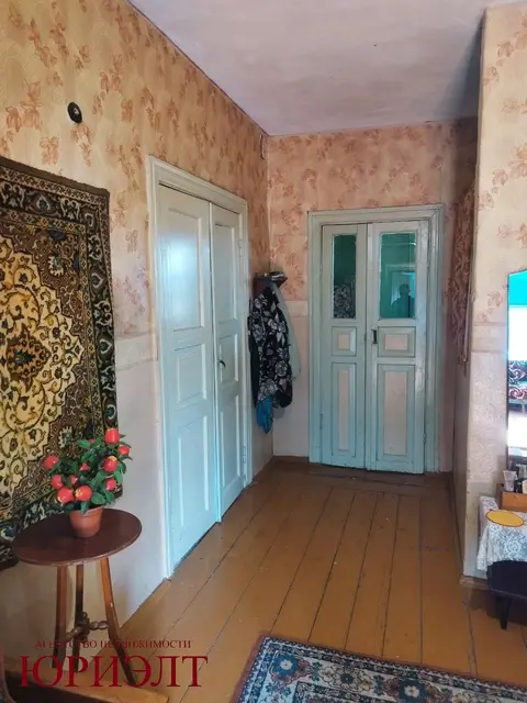 м² и участком сотки