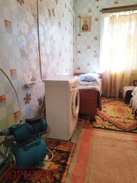  м² и участком сотки