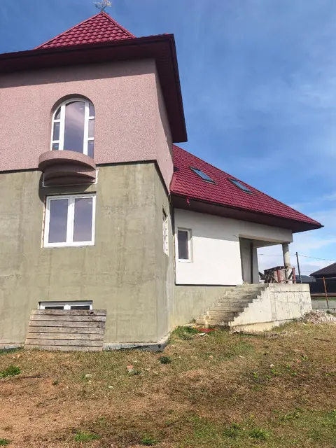  м² и участком соток