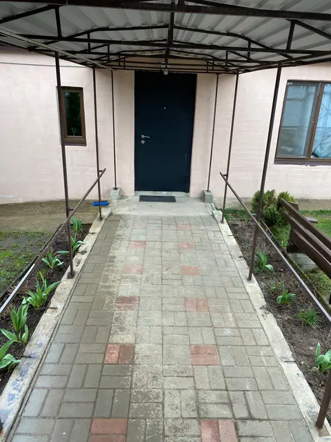  м² и участком соток