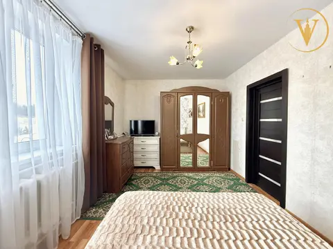  м² и участком соток