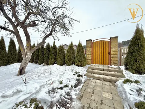  м² и участком соток