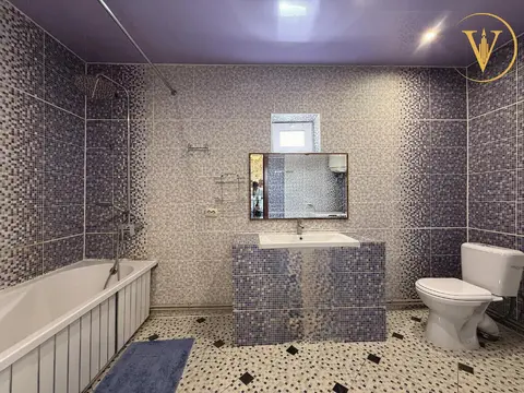  м² и участком соток