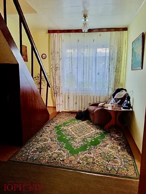  м² и участком сотки