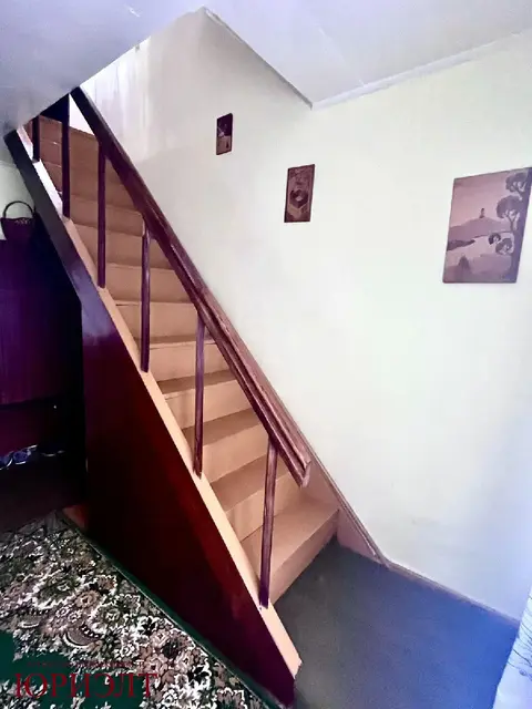 м² и участком сотки