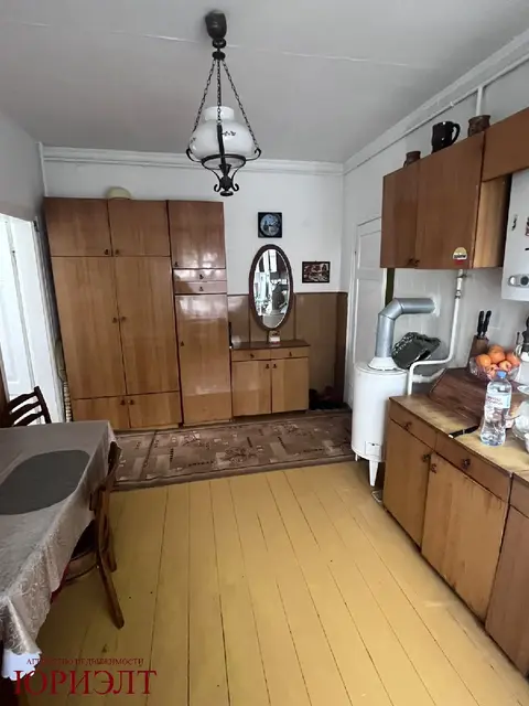  м² и участком сотки